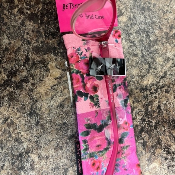 NWT Betsey Johnson Glasses Set - Picture 4 of 5